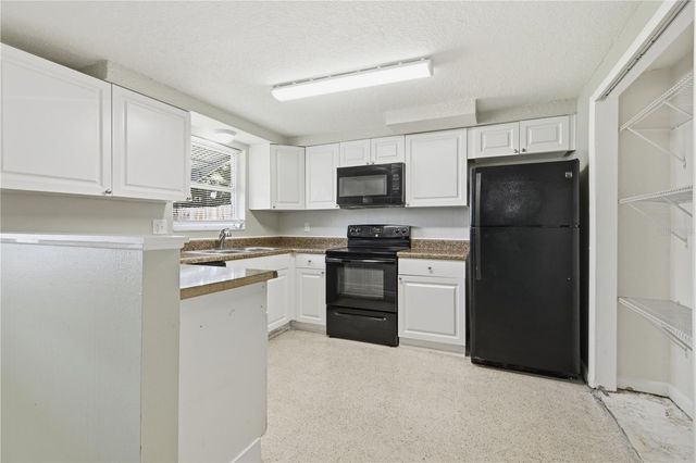 2051 PEGGY DRIVE, Holiday, FL 34690