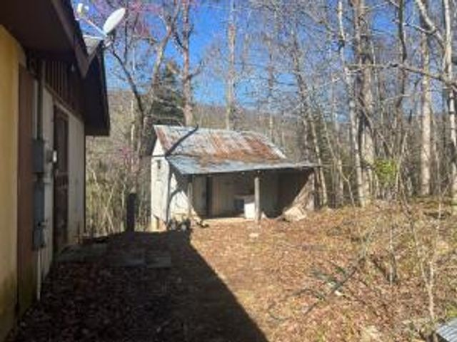 2724 NC 6370, Mount Judea, AR 72655