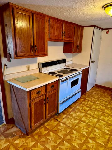 16202 200 Highway, Monticello, KY 42633