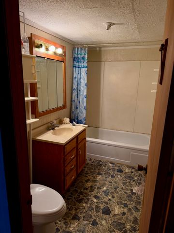 16202 200 Highway, Monticello, KY 42633