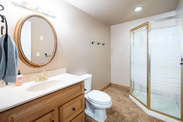 1367 Meadow Green Court SE, Caledonia, MI 49316