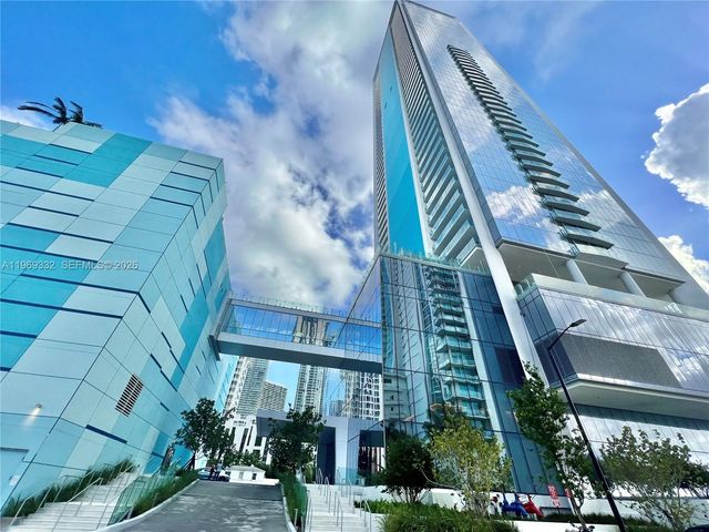 700 NE 26th Ter 2205, Miami, FL 33137