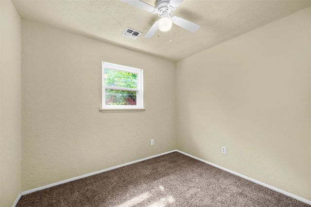5339 NW Cherry Ave, Lawton, OK 73505