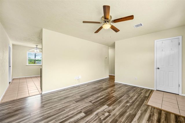 5339 NW Cherry Ave, Lawton, OK 73505