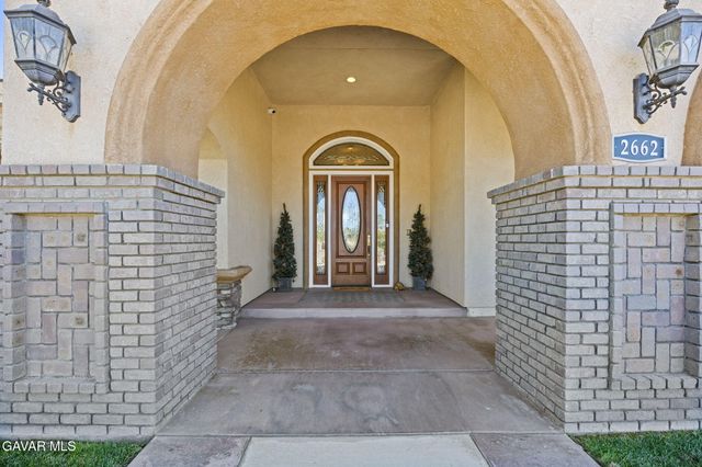 2662 Shmily Court, Lancaster, CA 93536