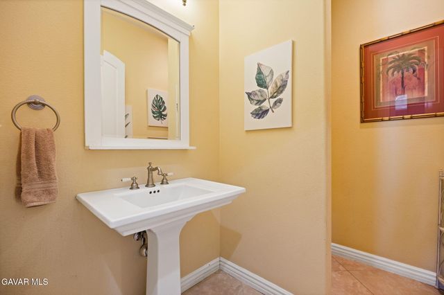 2662 Shmily Court, Lancaster, CA 93536