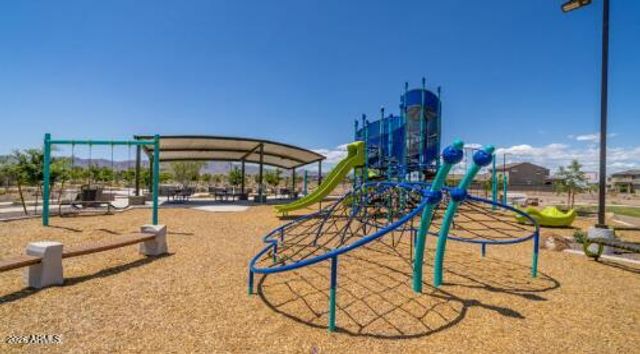 5313 N 177TH Lane, Litchfield Park, AZ 85340