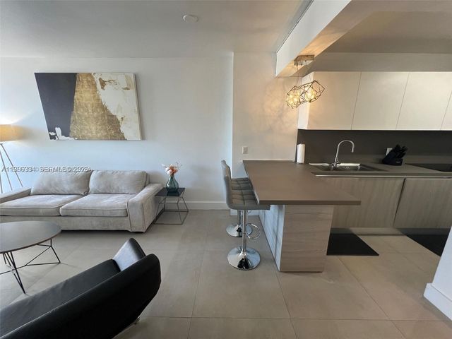 100 Lincoln Rd 620, Miami Beach, FL 33139