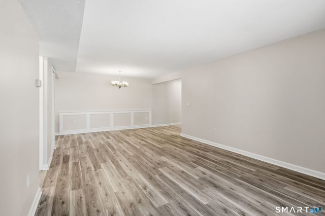 808 Twin Circle Drive 808, South Windsor, CT 06074