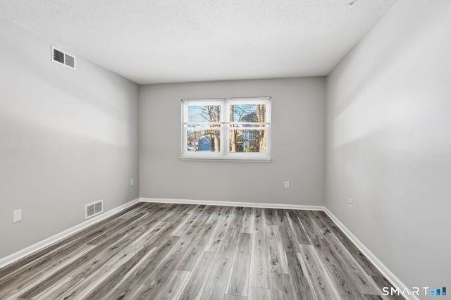 808 Twin Circle Drive 808, South Windsor, CT 06074