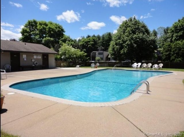 808 Twin Circle Drive 808, South Windsor, CT 06074