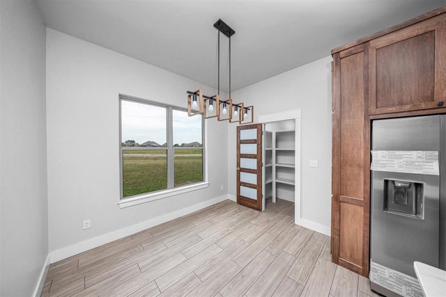 280 Mountain Ridge Pl, Lawton, OK 73507