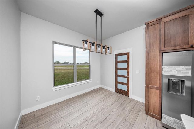 280 Mountain Ridge Pl, Lawton, OK 73507