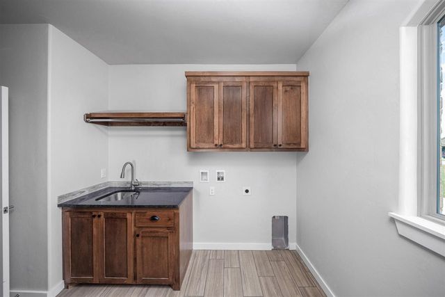 280 Mountain Ridge Pl, Lawton, OK 73507