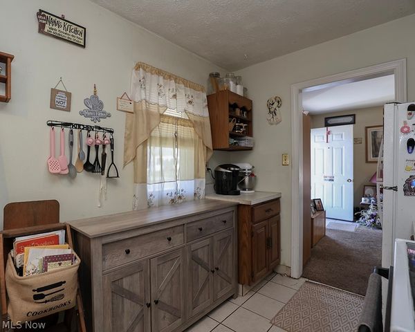 805 Clark Street, Elyria, OH 44035