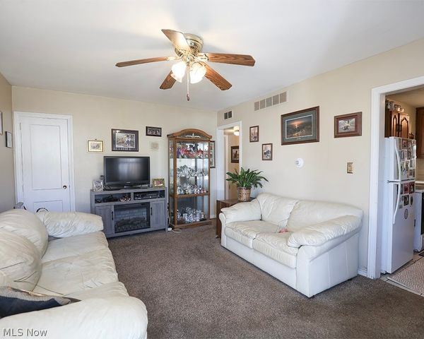 805 Clark Street, Elyria, OH 44035