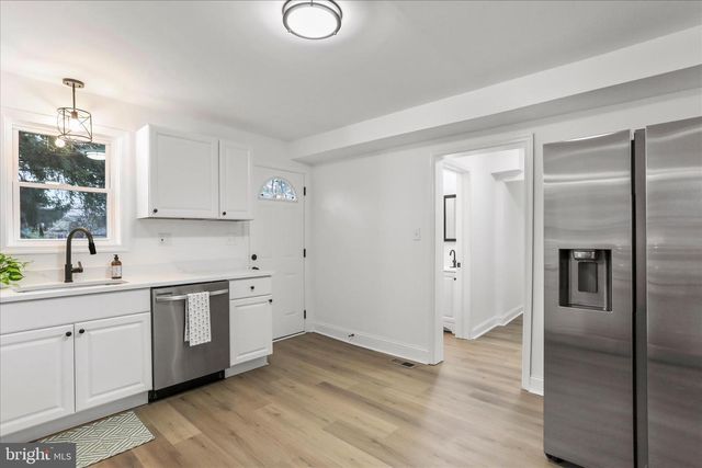 11424 ENGLEWOOD RD, Hagerstown, MD 21740