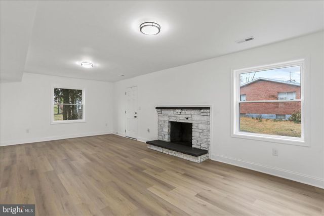 11424 ENGLEWOOD RD, Hagerstown, MD 21740