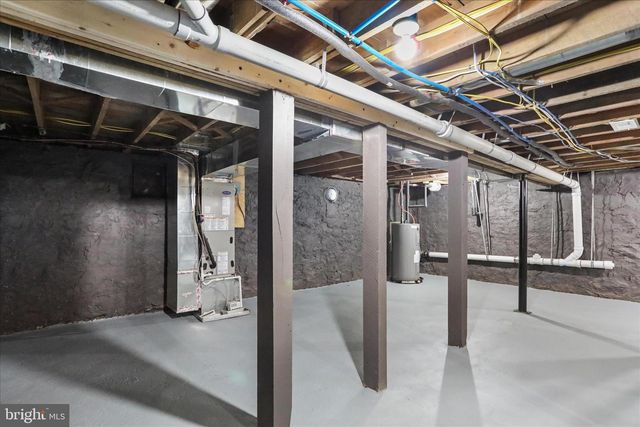 11424 ENGLEWOOD RD, Hagerstown, MD 21740