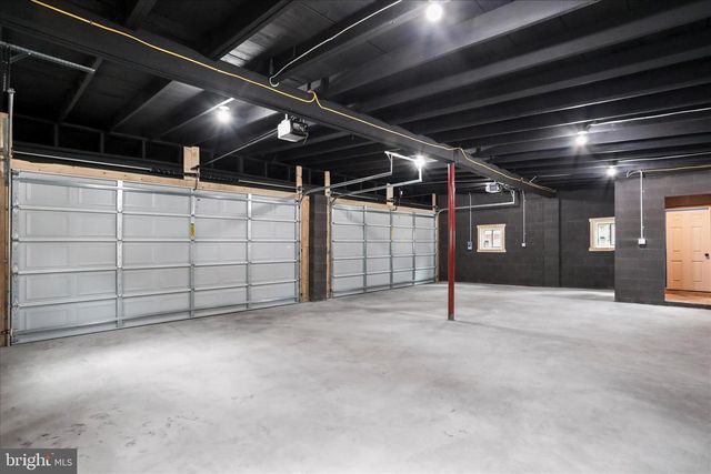 11424 ENGLEWOOD RD, Hagerstown, MD 21740