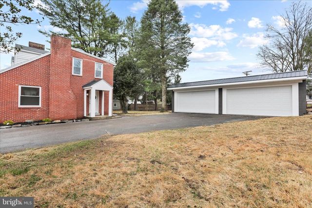 11424 ENGLEWOOD RD, Hagerstown, MD 21740