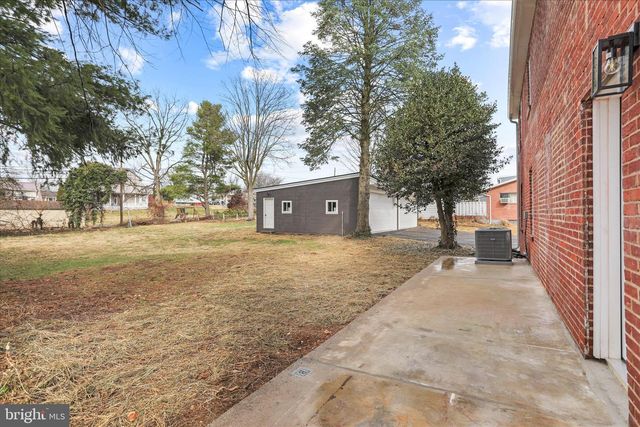 11424 ENGLEWOOD RD, Hagerstown, MD 21740