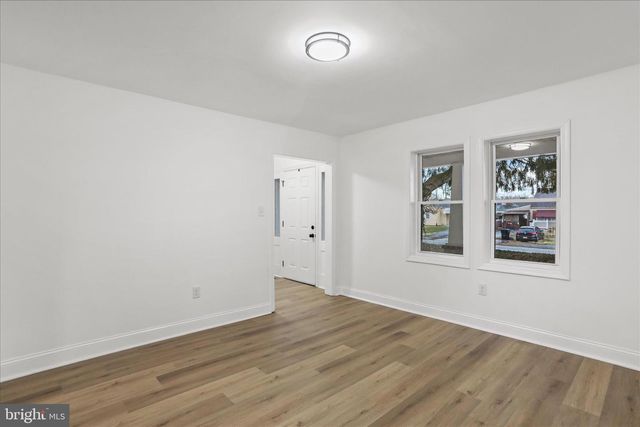 11424 ENGLEWOOD RD, Hagerstown, MD 21740