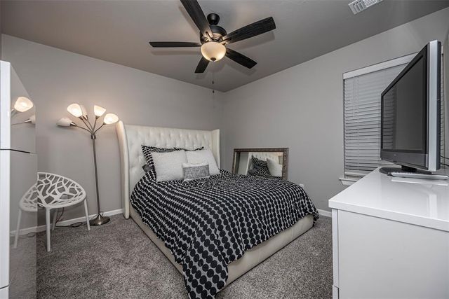 9124 NW 124th Street, Yukon, OK 73099