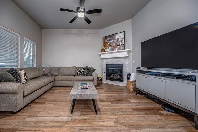 9124 NW 124th Street, Yukon, OK 73099