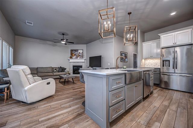 9124 NW 124th Street, Yukon, OK 73099