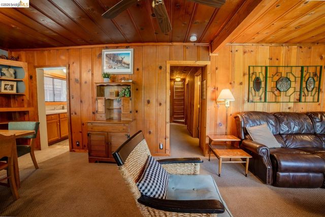 22667 Bret Harte Dr, Twain Harte, CA 95383