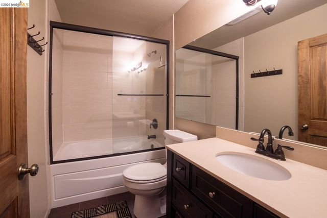 22667 Bret Harte Dr, Twain Harte, CA 95383