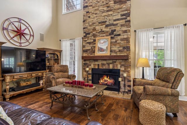 110 Cornerstone Cir, Franklin, TN 37064