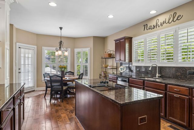 110 Cornerstone Cir, Franklin, TN 37064