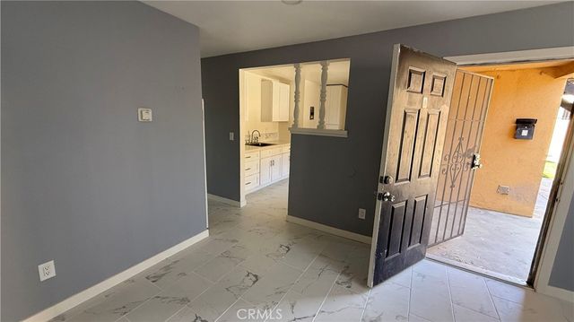 1879 E Jay Street B, Ontario, CA 91764