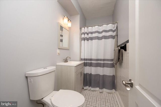 3202 E NORTHERN PKWY, Baltimore, MD 21214