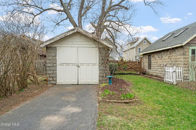 115 Grove Avenue, Albany, NY 12208