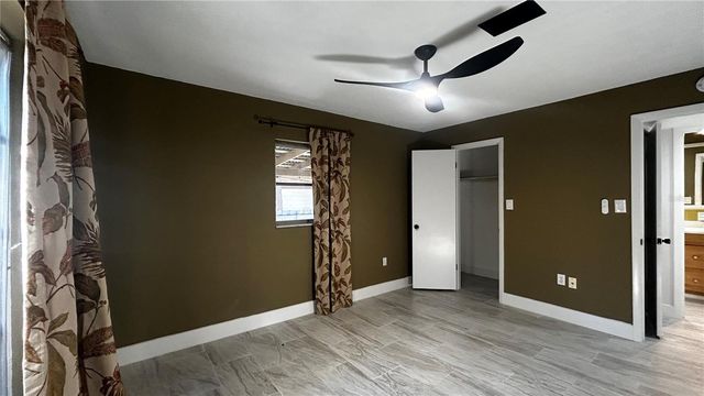 1606 NW 22ND STREET, Gainesville, FL 32605