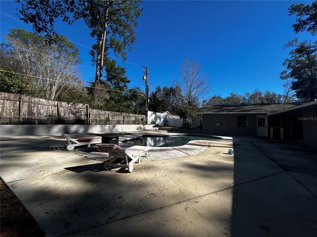 1606 NW 22ND STREET, Gainesville, FL 32605