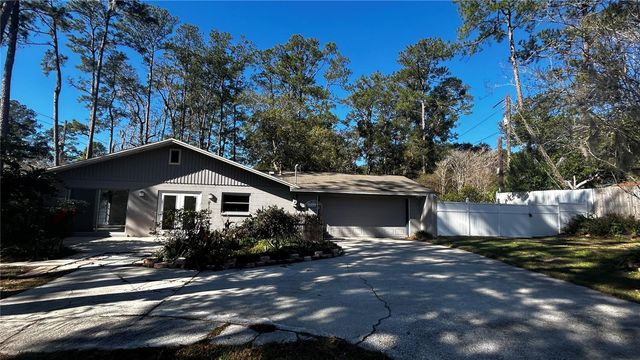 1606 NW 22ND STREET, Gainesville, FL 32605