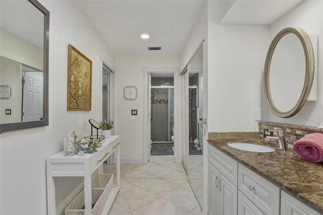 6334 OAK MEADOW BEND, Orlando, FL 32819