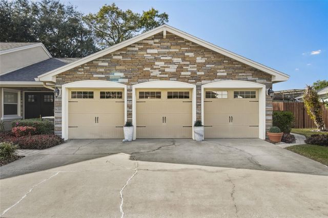 6334 OAK MEADOW BEND, Orlando, FL 32819