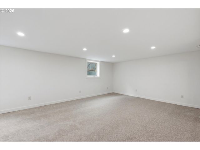 244 Ne BUFFALO St, Portland, OR 97211
