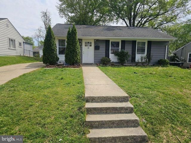 1111 WESTFIELD DR, Oxon Hill, MD 20745