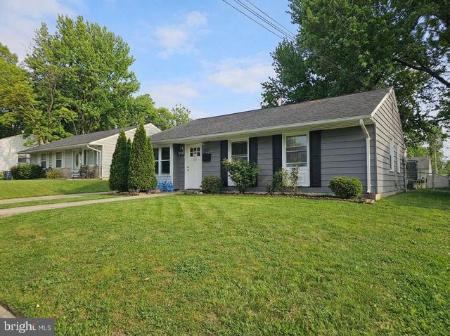 1111 WESTFIELD DR, Oxon Hill, MD 20745
