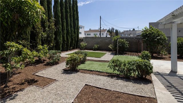 8022 Artesia, Buena Park, CA 90621