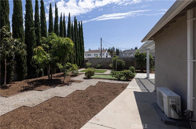 8022 Artesia, Buena Park, CA 90621