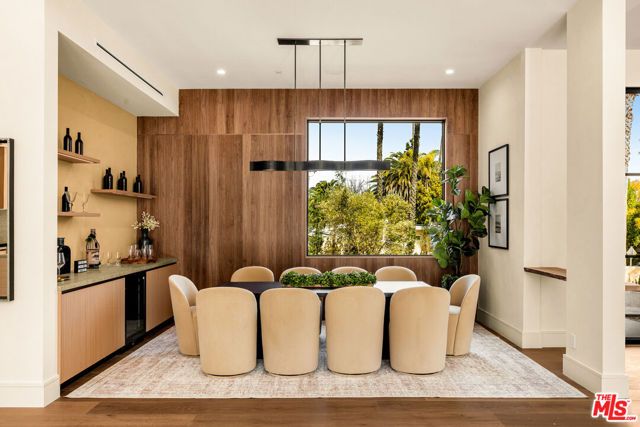 18100 Karen Drive, Tarzana (los Angeles), CA 91356