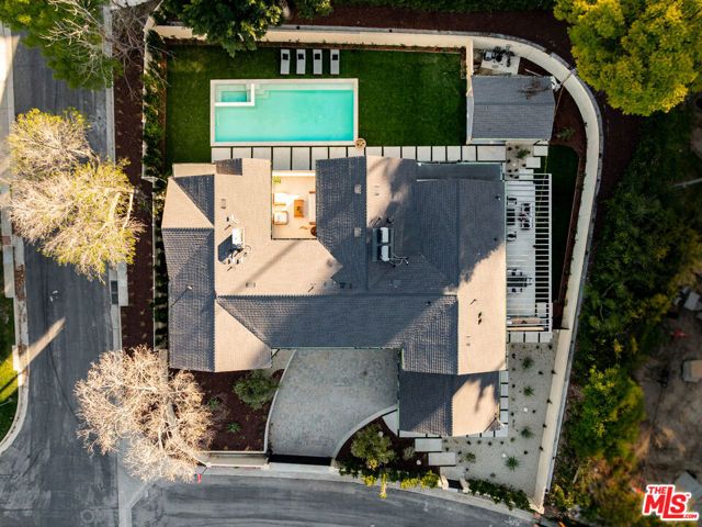 18100 Karen Drive, Tarzana (los Angeles), CA 91356