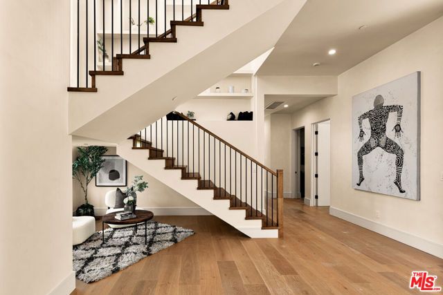 18100 Karen Drive, Tarzana (los Angeles), CA 91356